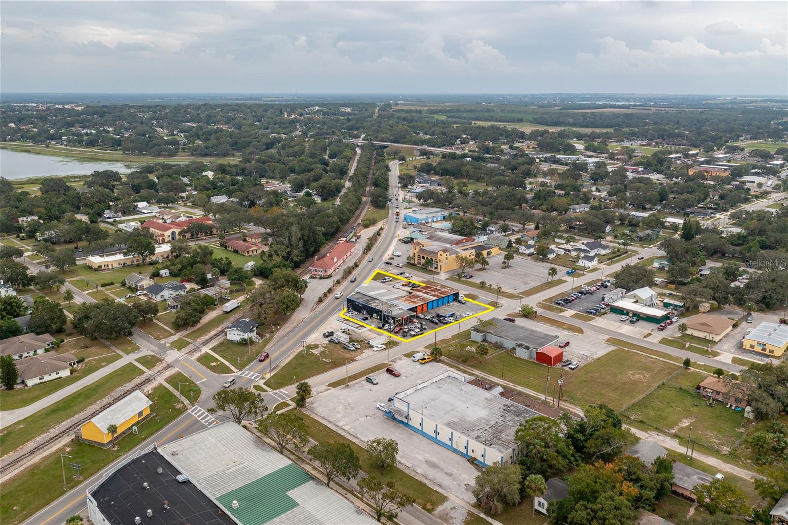 LAKE WALES - Commercial Sale