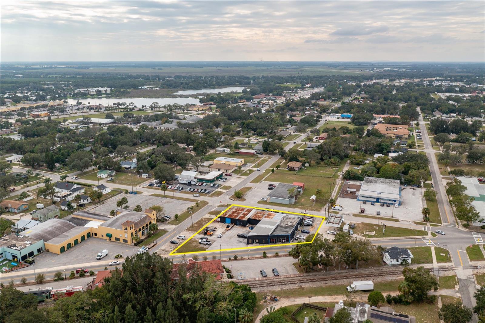 LAKE WALES - Commercial Sale
