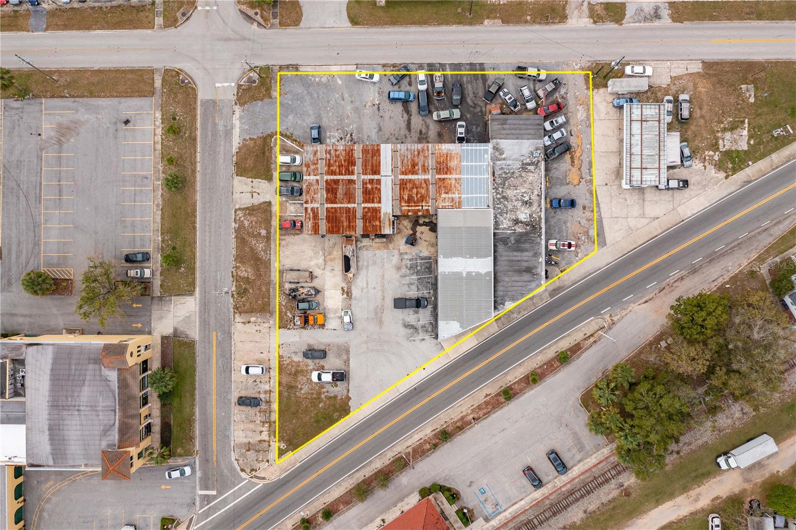 LAKE WALES - Commercial Sale