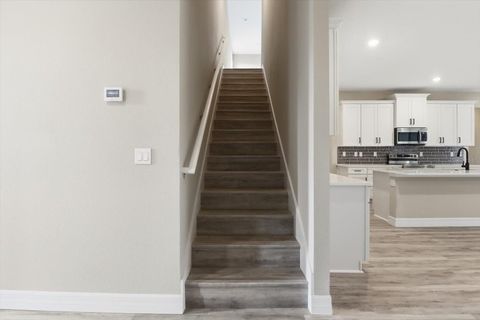 Tiny photo for 4003 SW 102nd Place, Ocala, FL 34476 (MLS # O6359450)