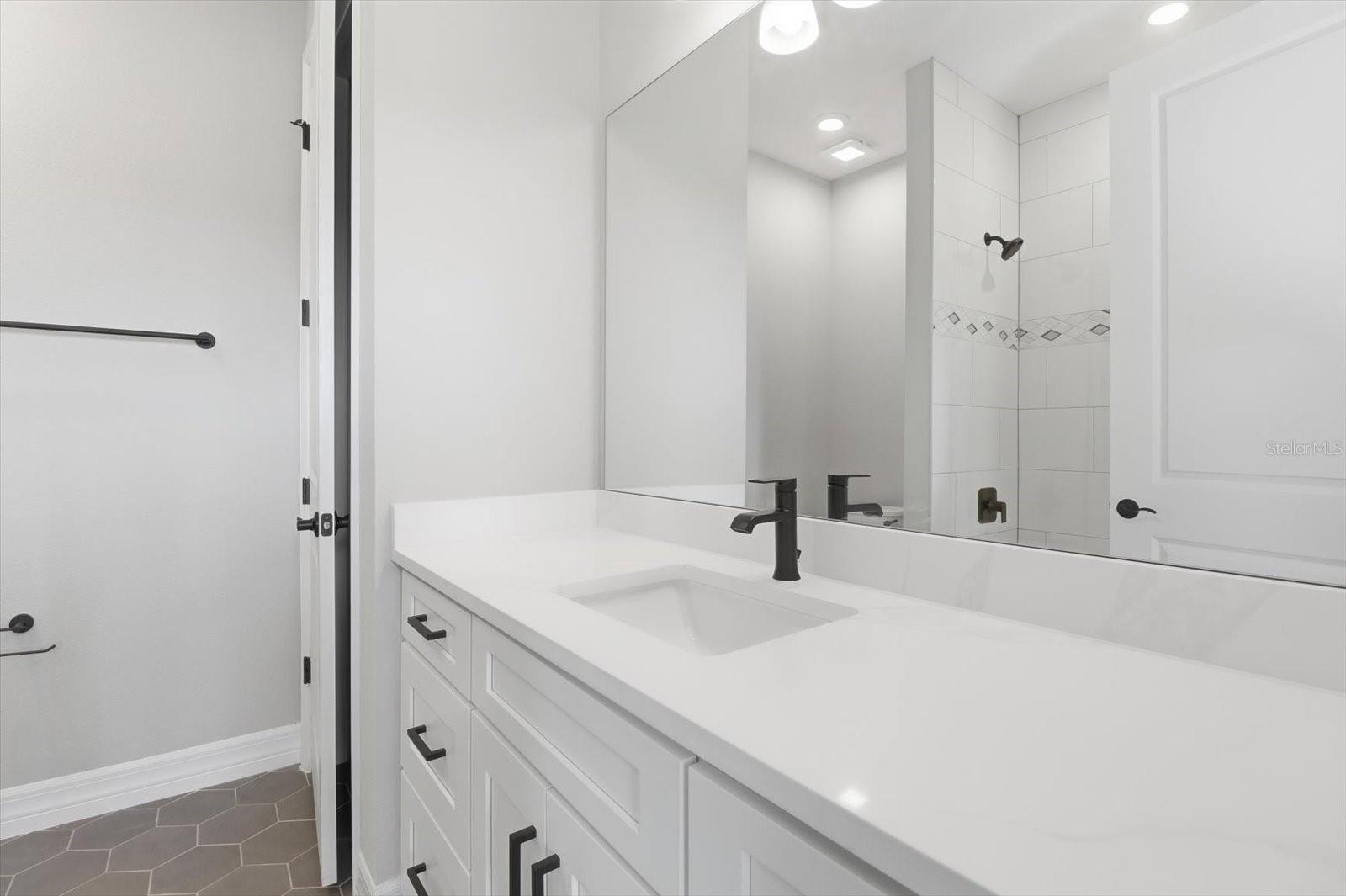 OCALA WATERWAY ESTATE - Residential