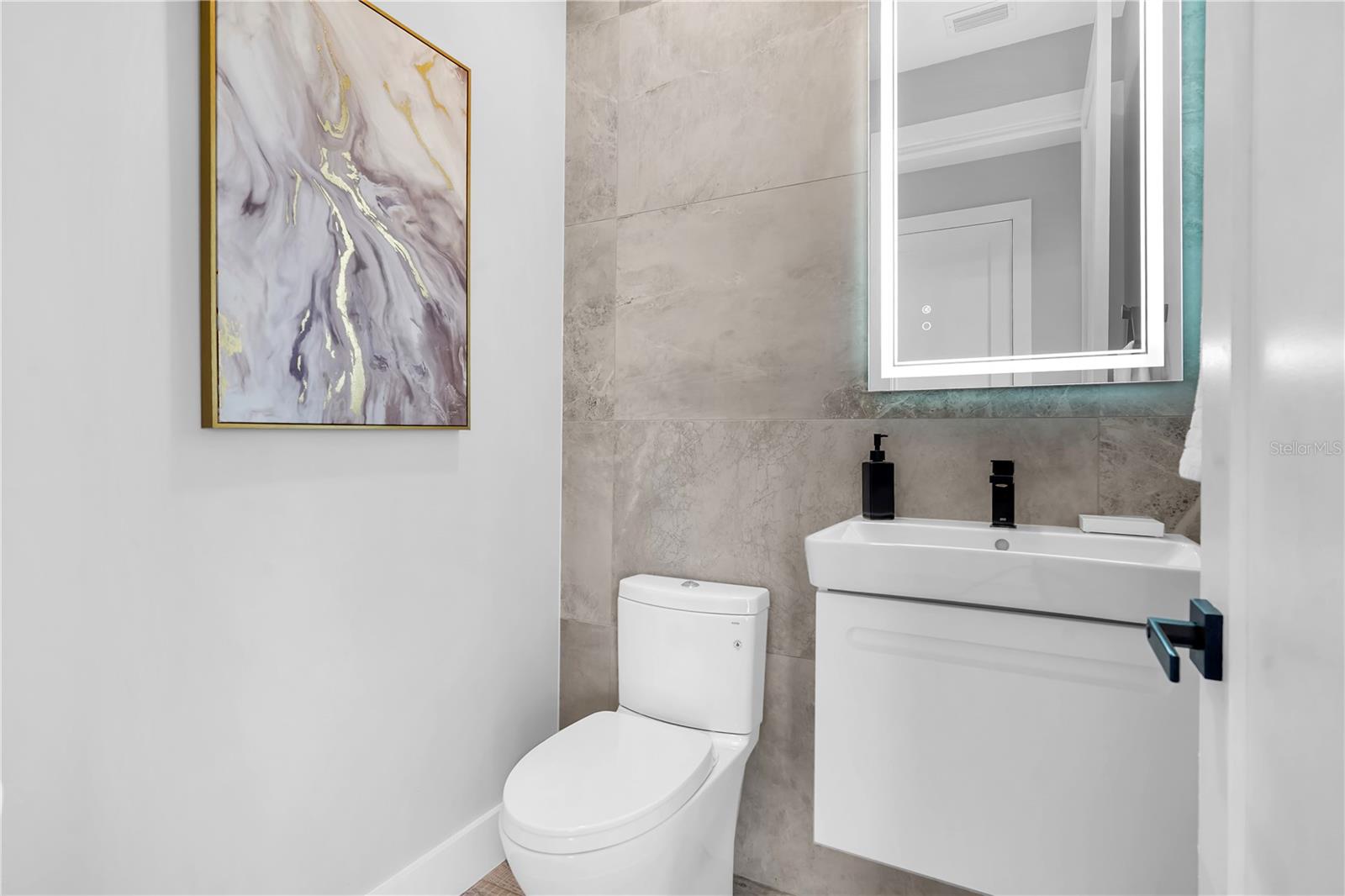 KANAHA BEACH SUB - Residential