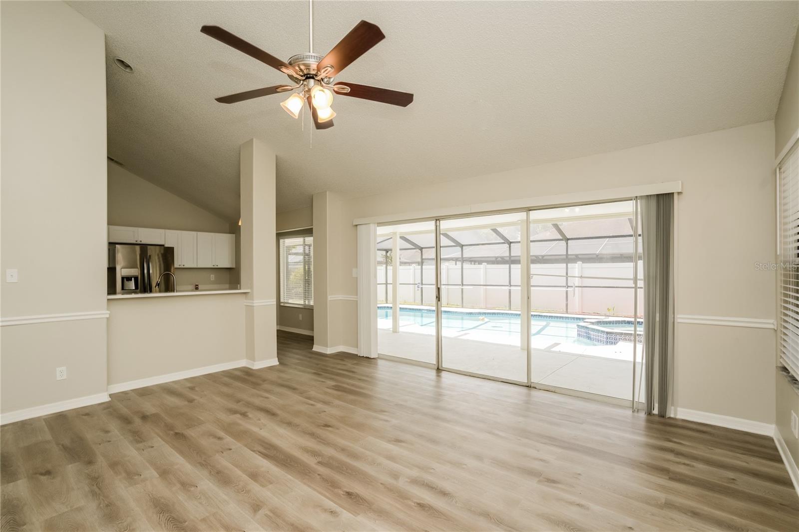 BLOOMINGDALE SEC O - Residential Lease