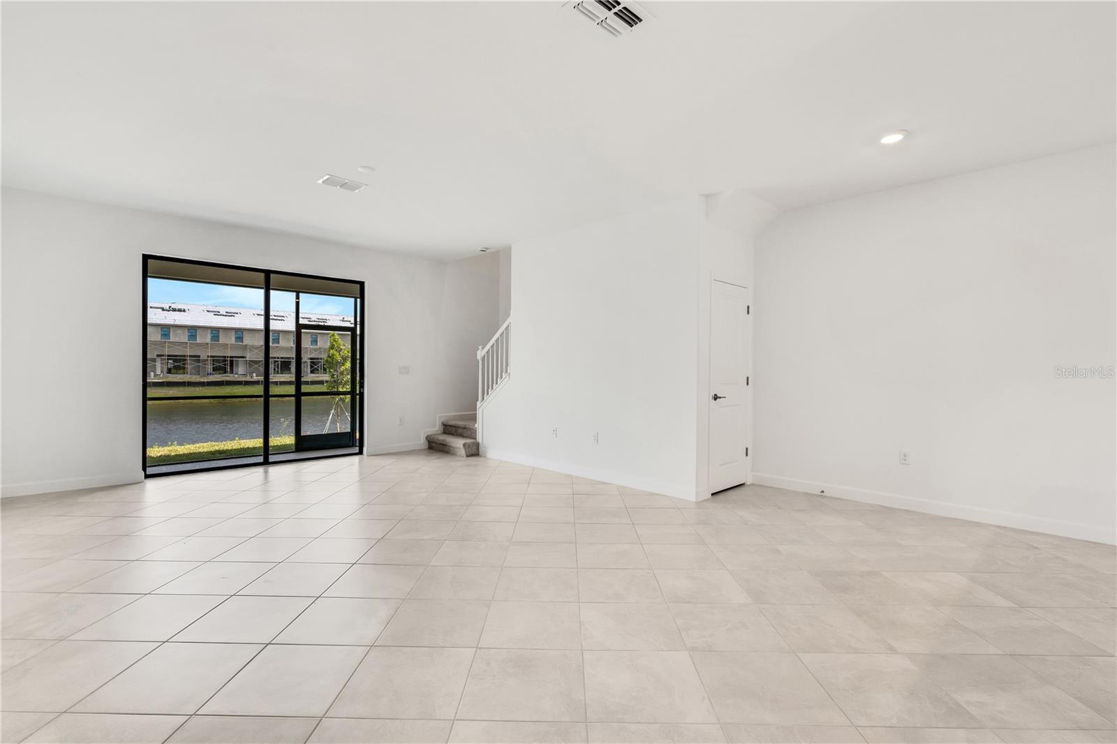 LORRAINE LAKES PH IIA - Residential Lease