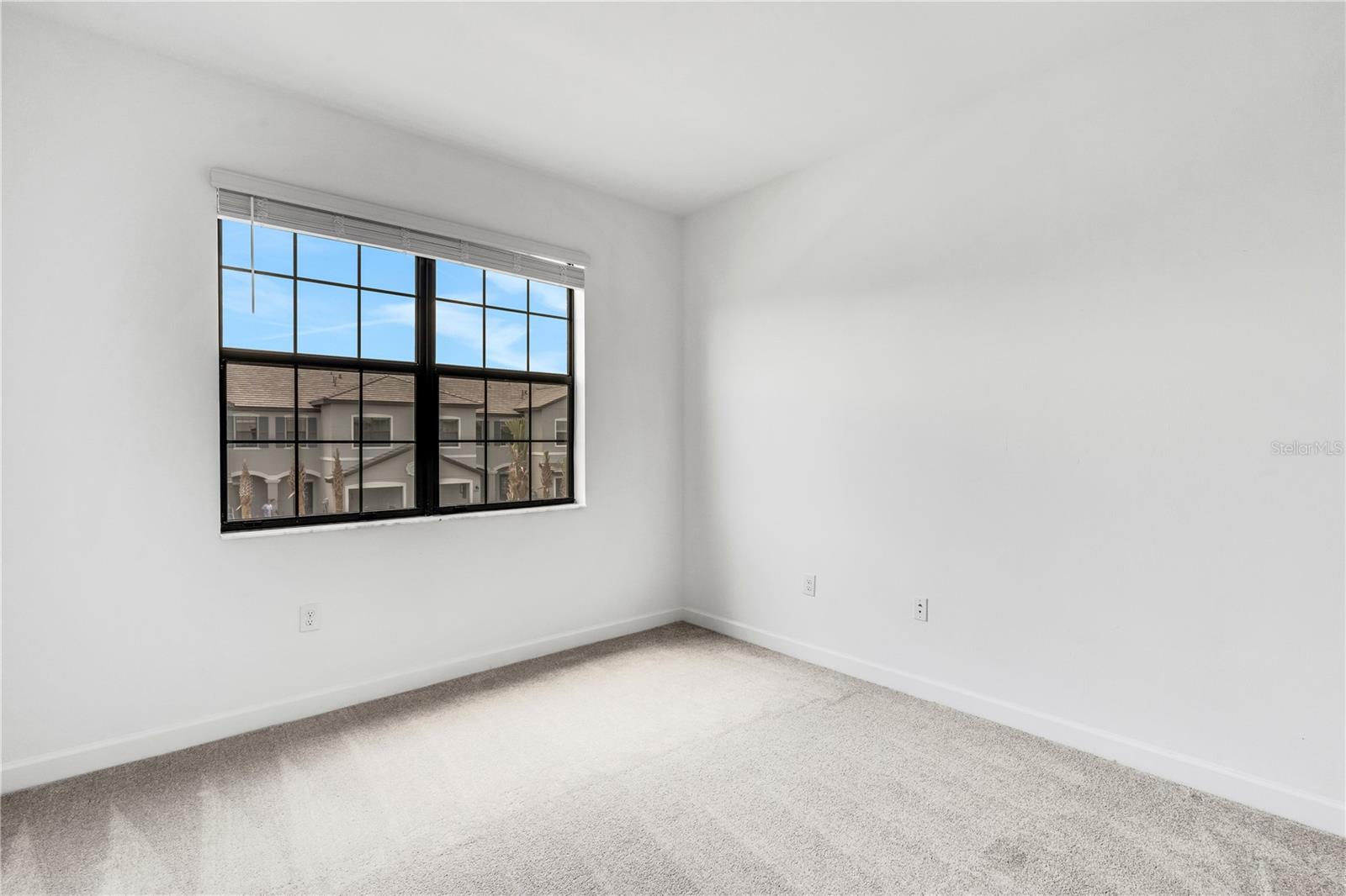 LORRAINE LAKES PH IIA - Residential Lease