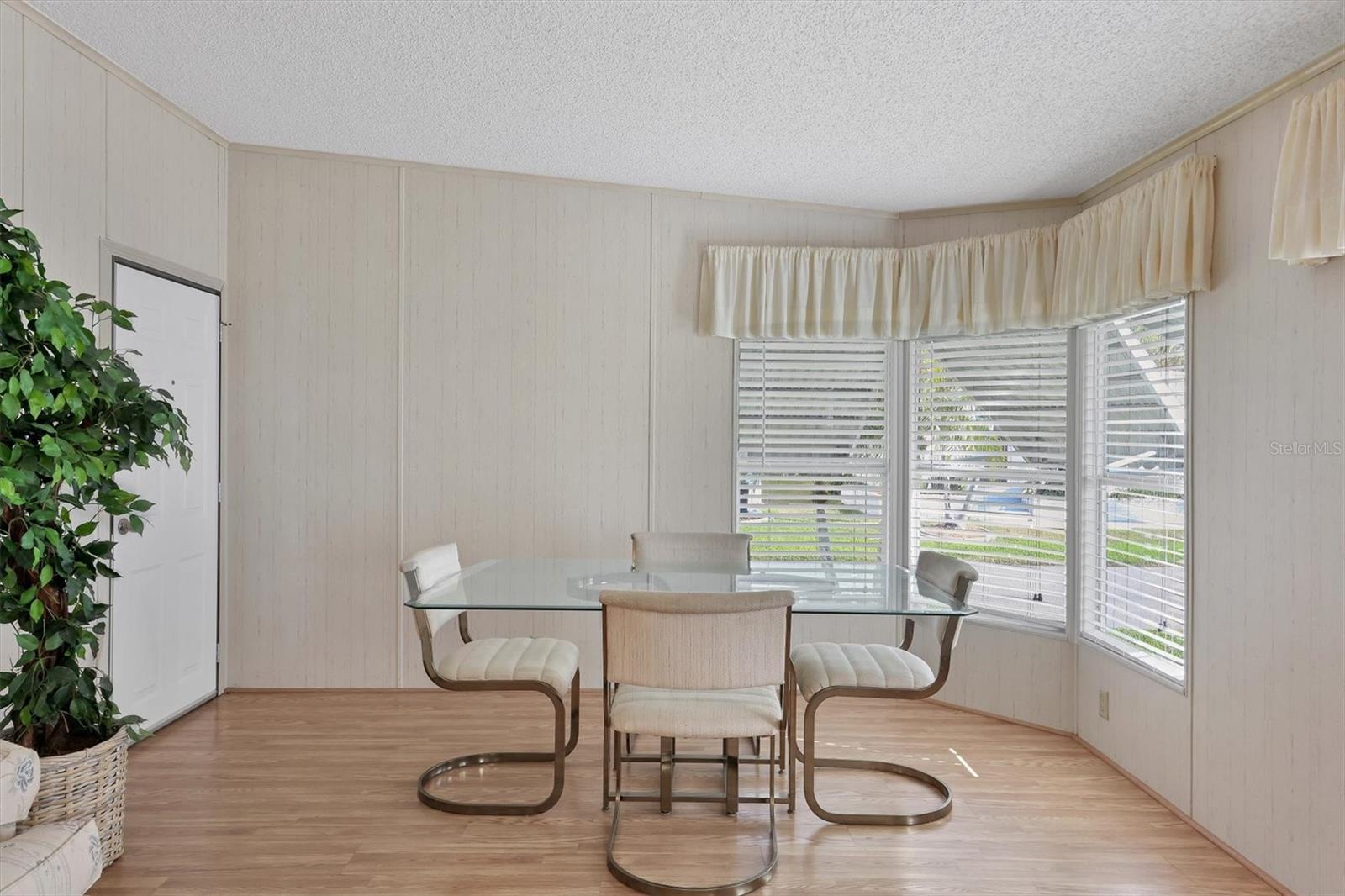 GOLF LAKES RESIDENTS CO-OP - Residential