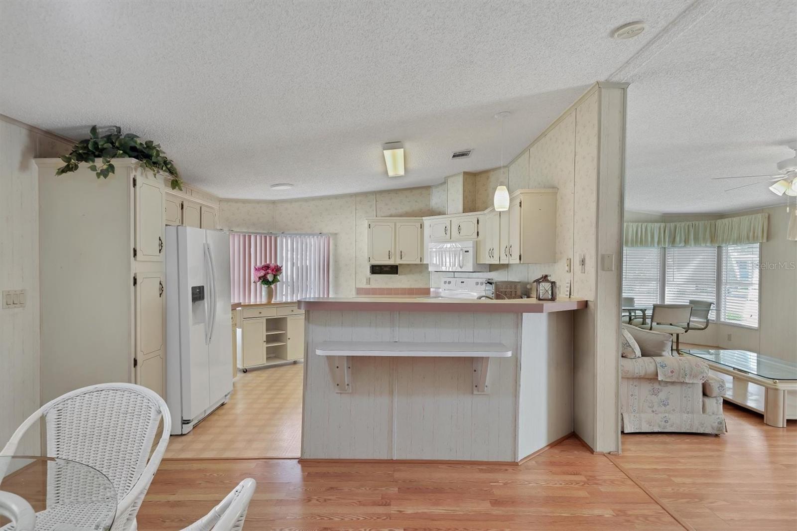 GOLF LAKES RESIDENTS CO-OP - Residential