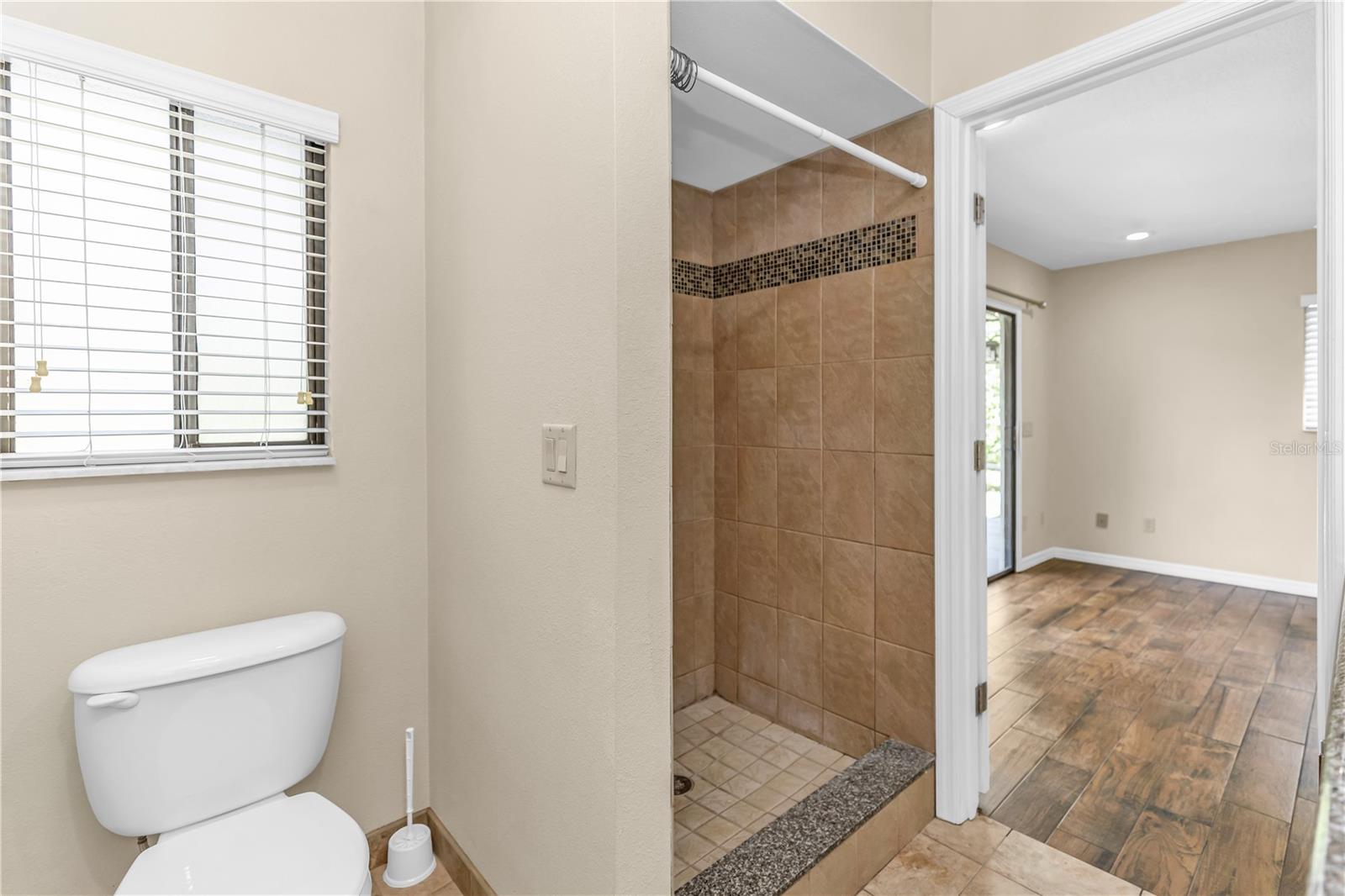 GREENSPOINTE - Residential Lease