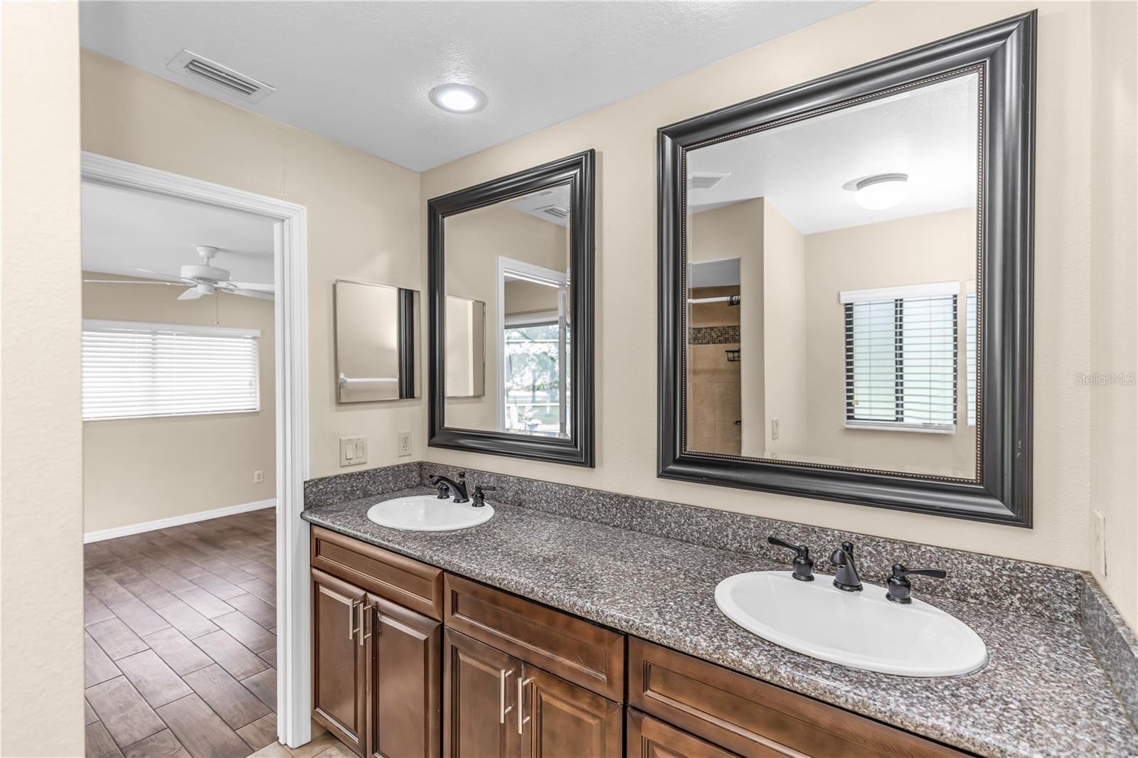 GREENSPOINTE - Residential Lease