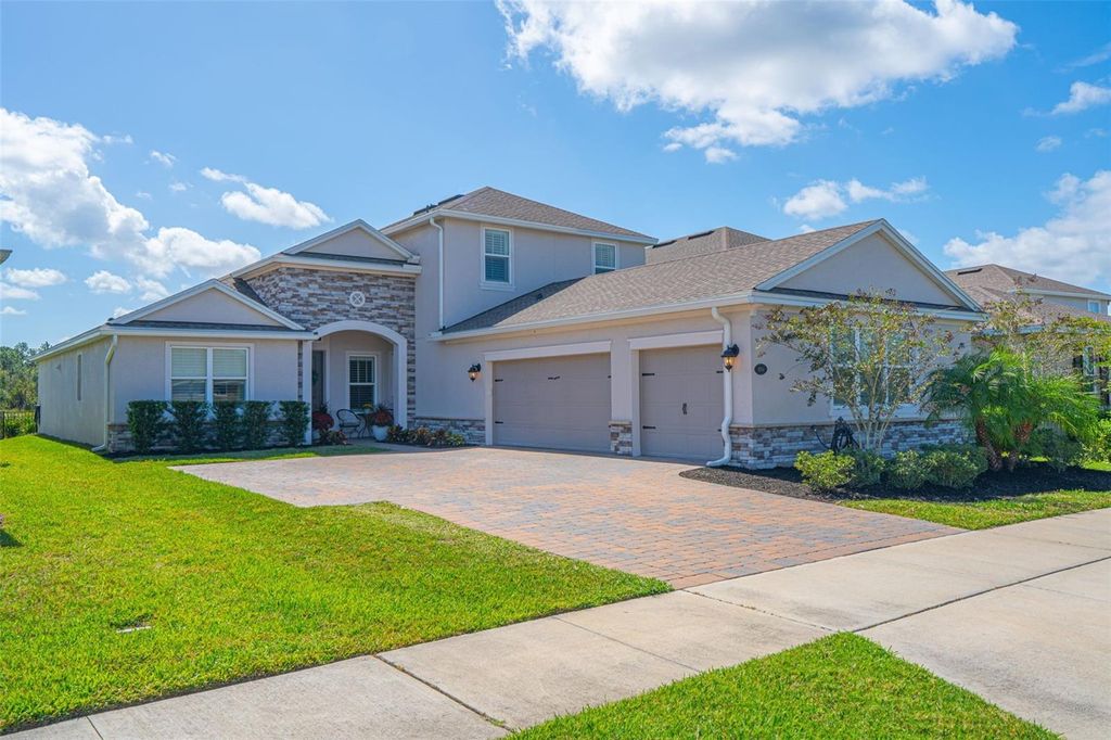 Photo of 1054 Victoria Hills Drive S, Deland, FL 32724 (MLS # O6350970)