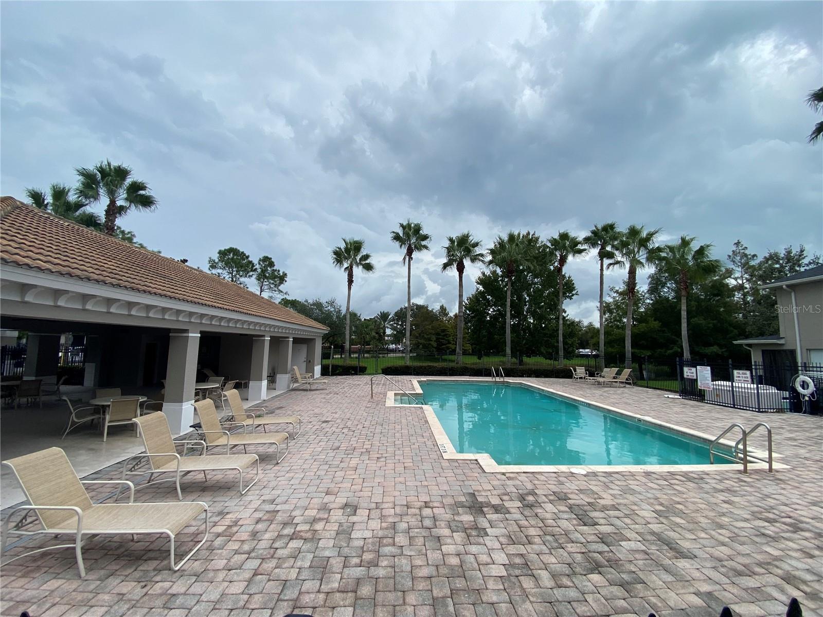 AVALON LAKES PH 03 VILLAGE A & B - Residential Lease