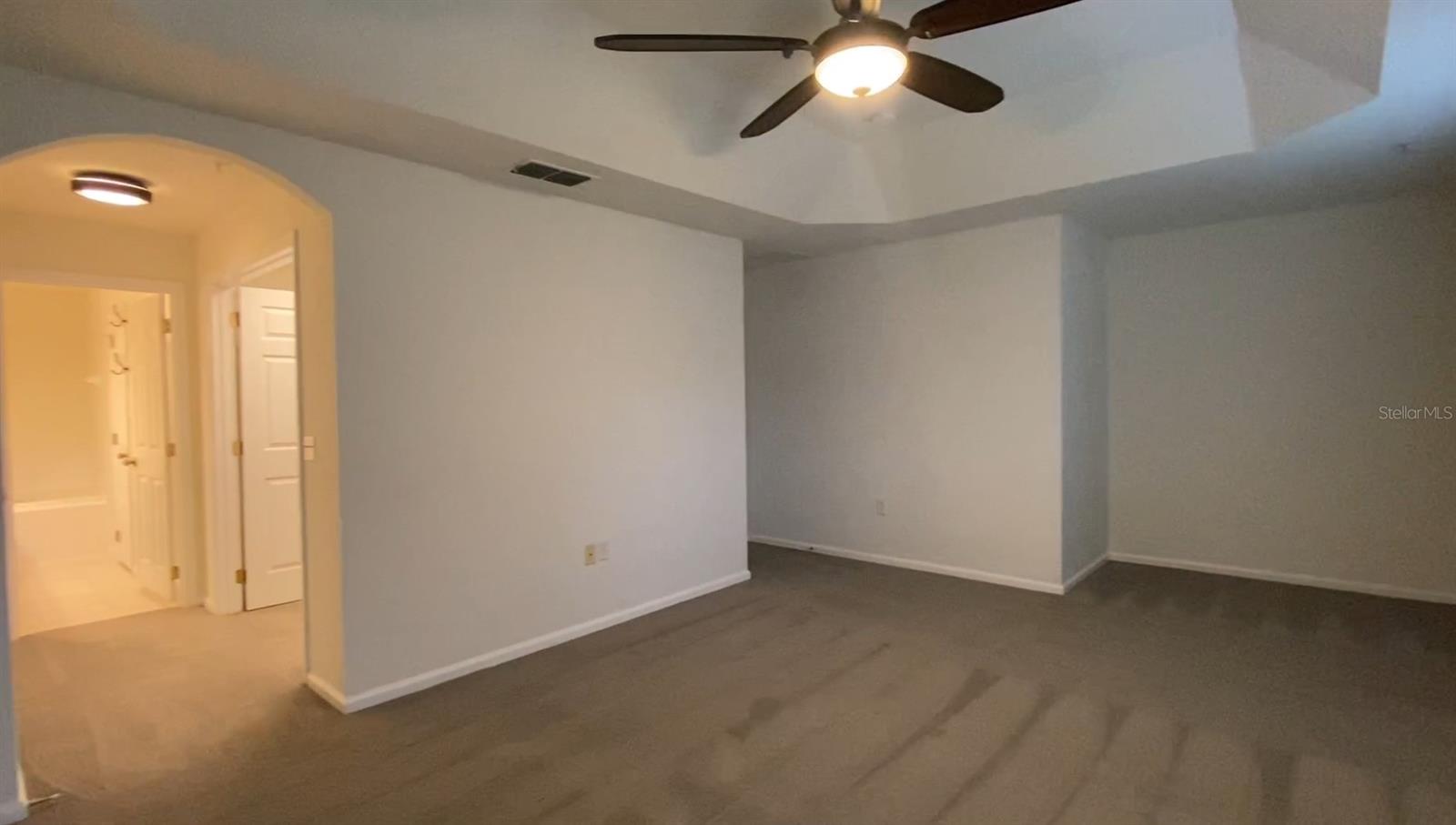 AVALON LAKES PH 03 VILLAGE A & B - Residential Lease