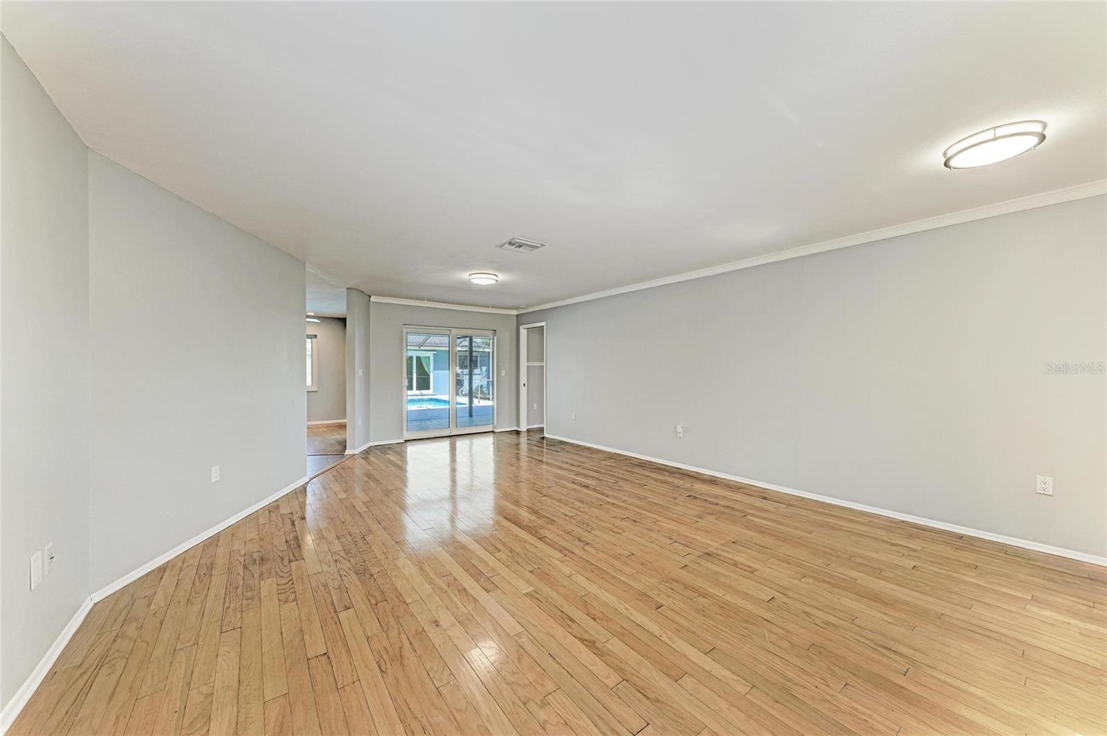 2299 RIVERWOOD COURT