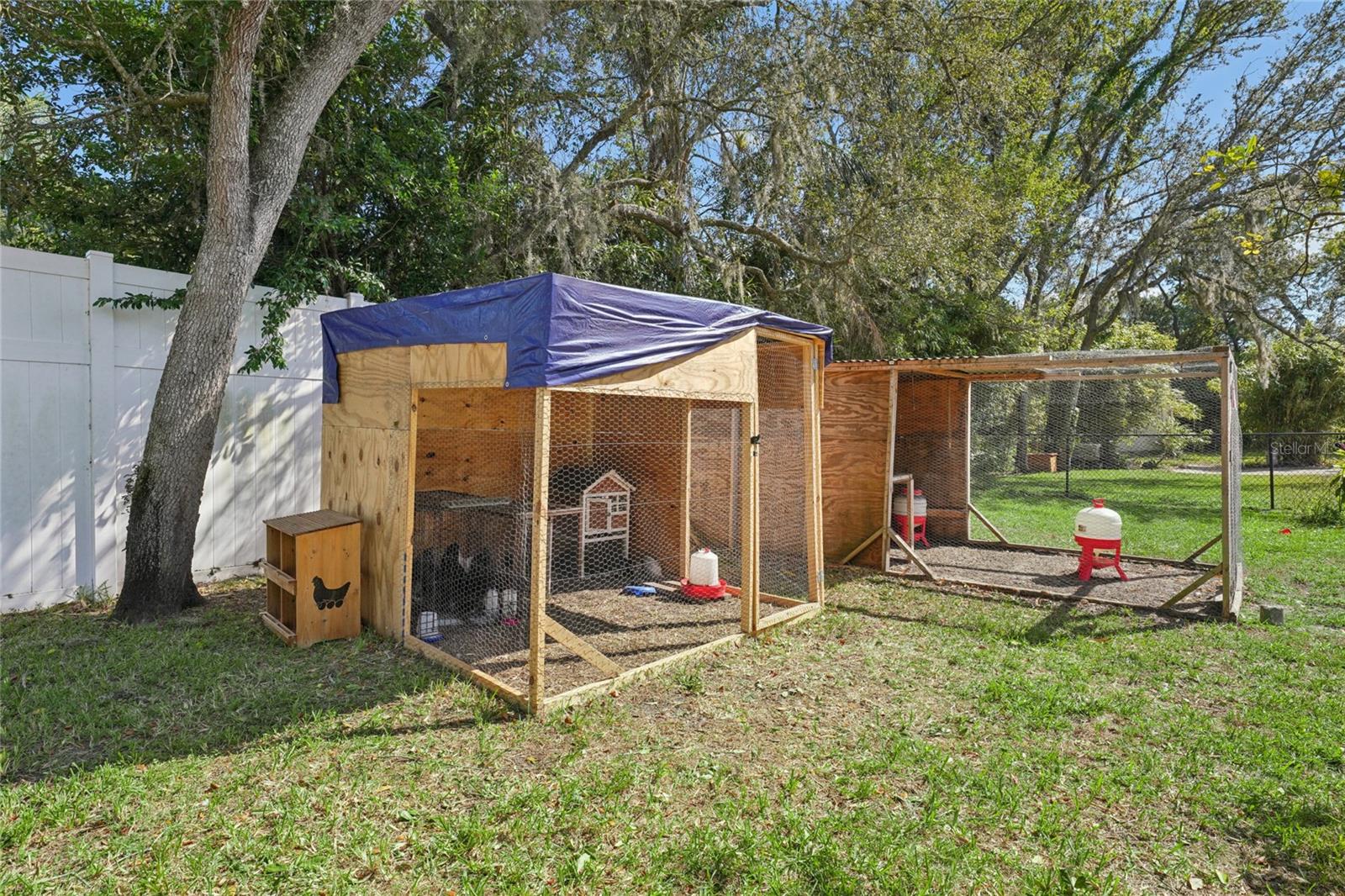 HUNTINGTON WOODS - Residential