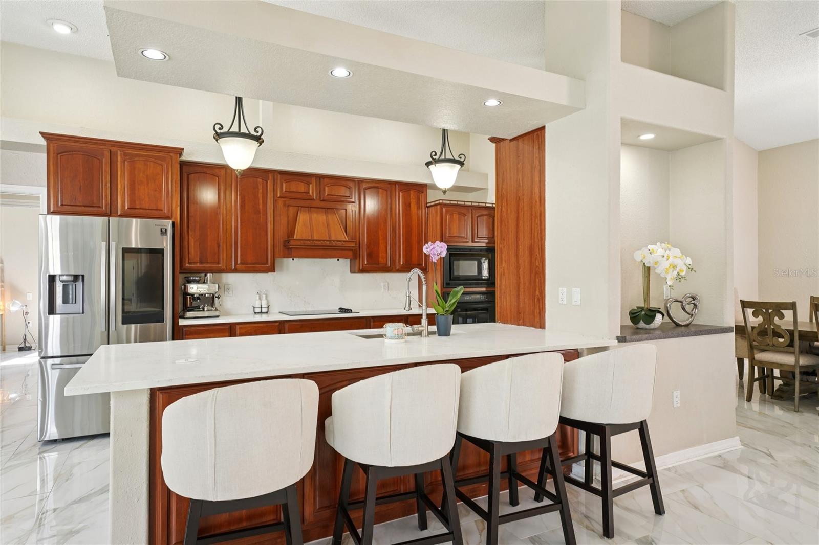 HUNTINGTON WOODS - Residential