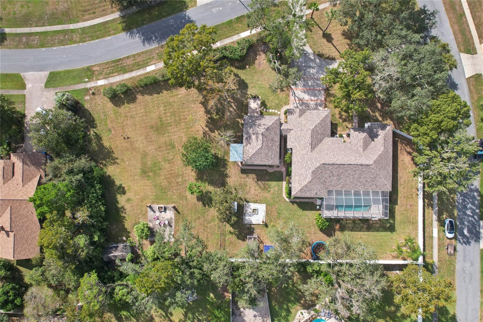 HUNTINGTON WOODS - Residential