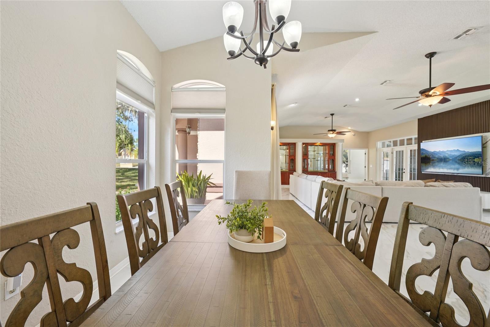 HUNTINGTON WOODS - Residential