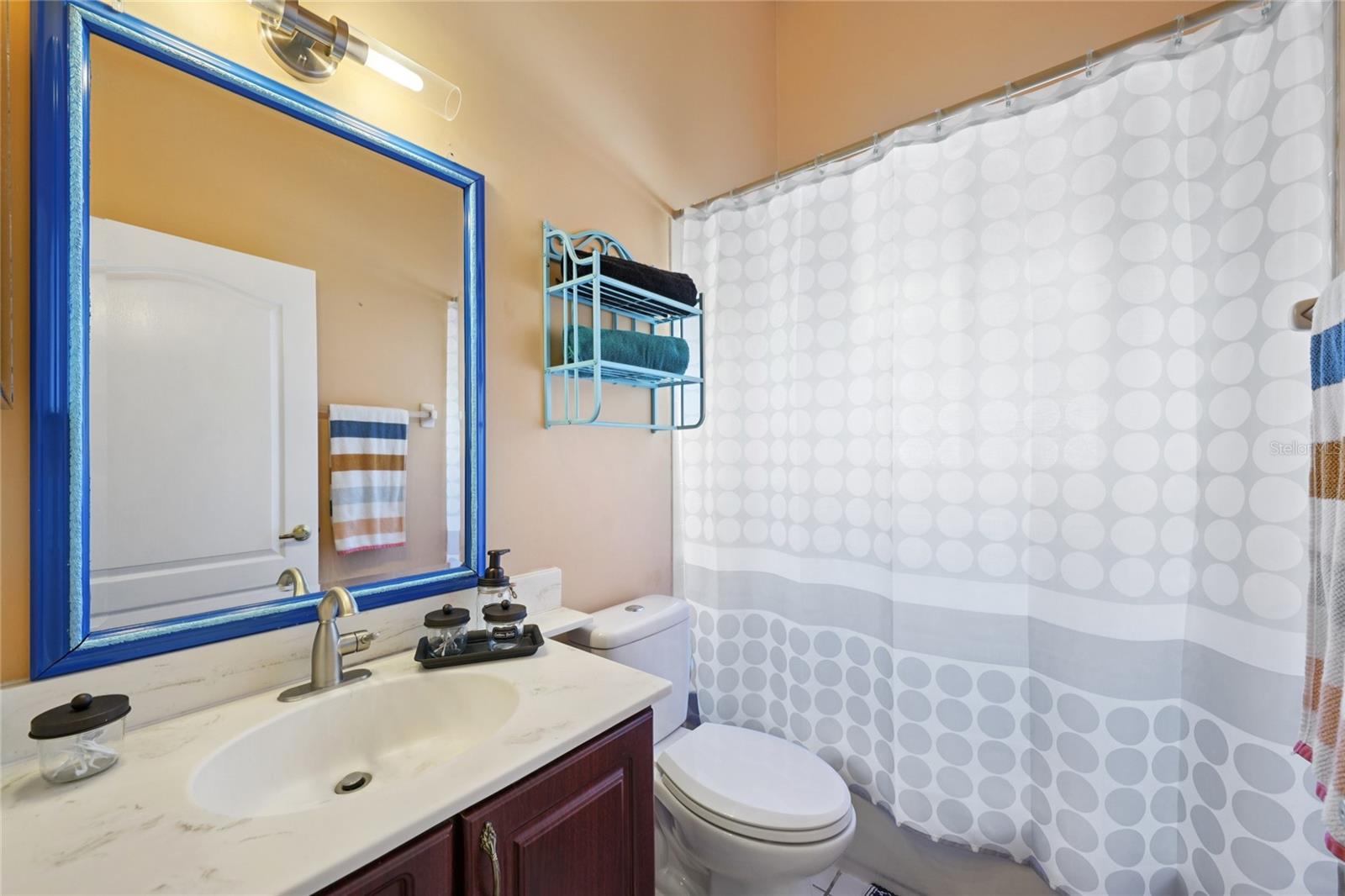 HUNTINGTON WOODS - Residential