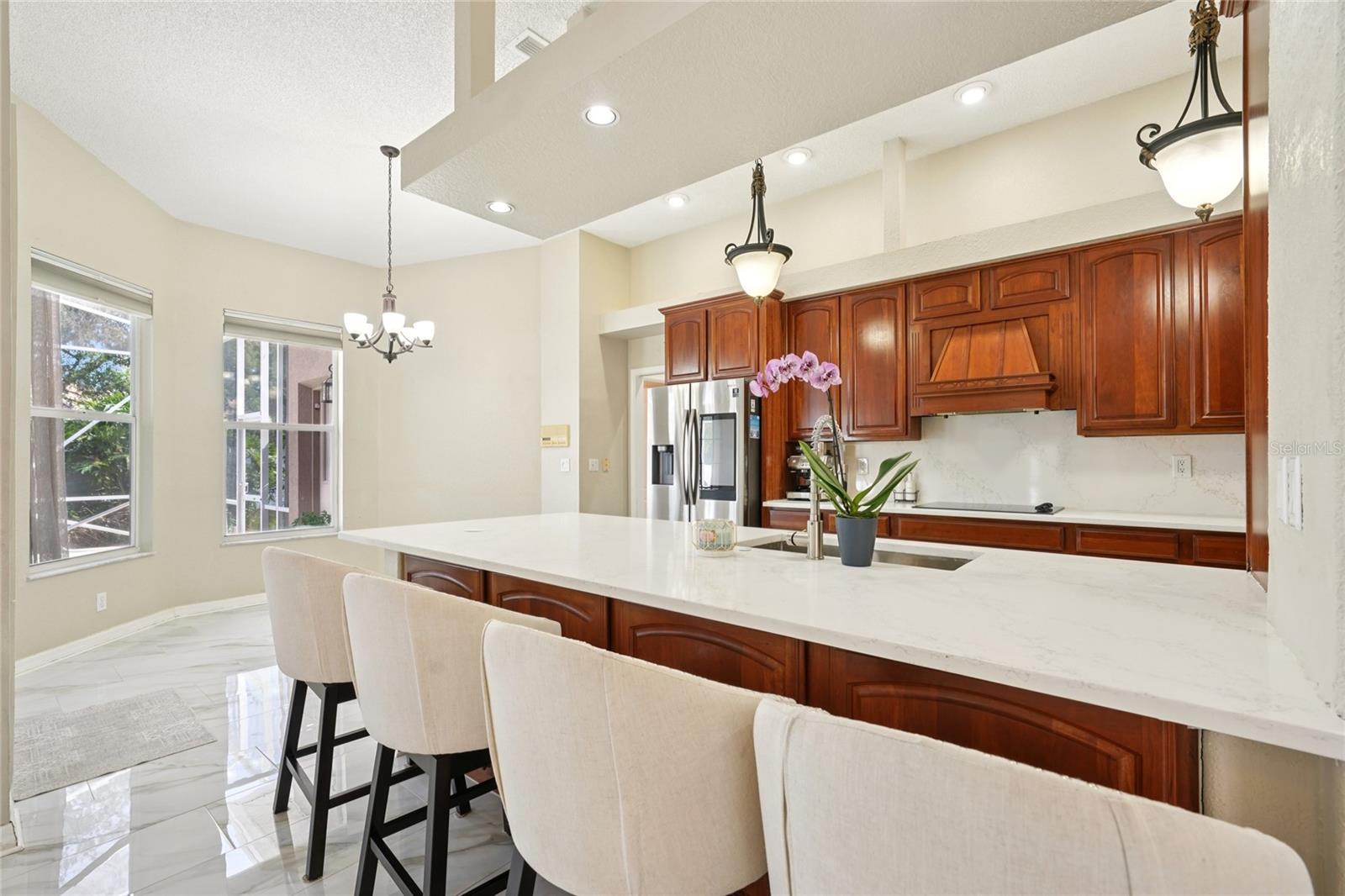 HUNTINGTON WOODS - Residential