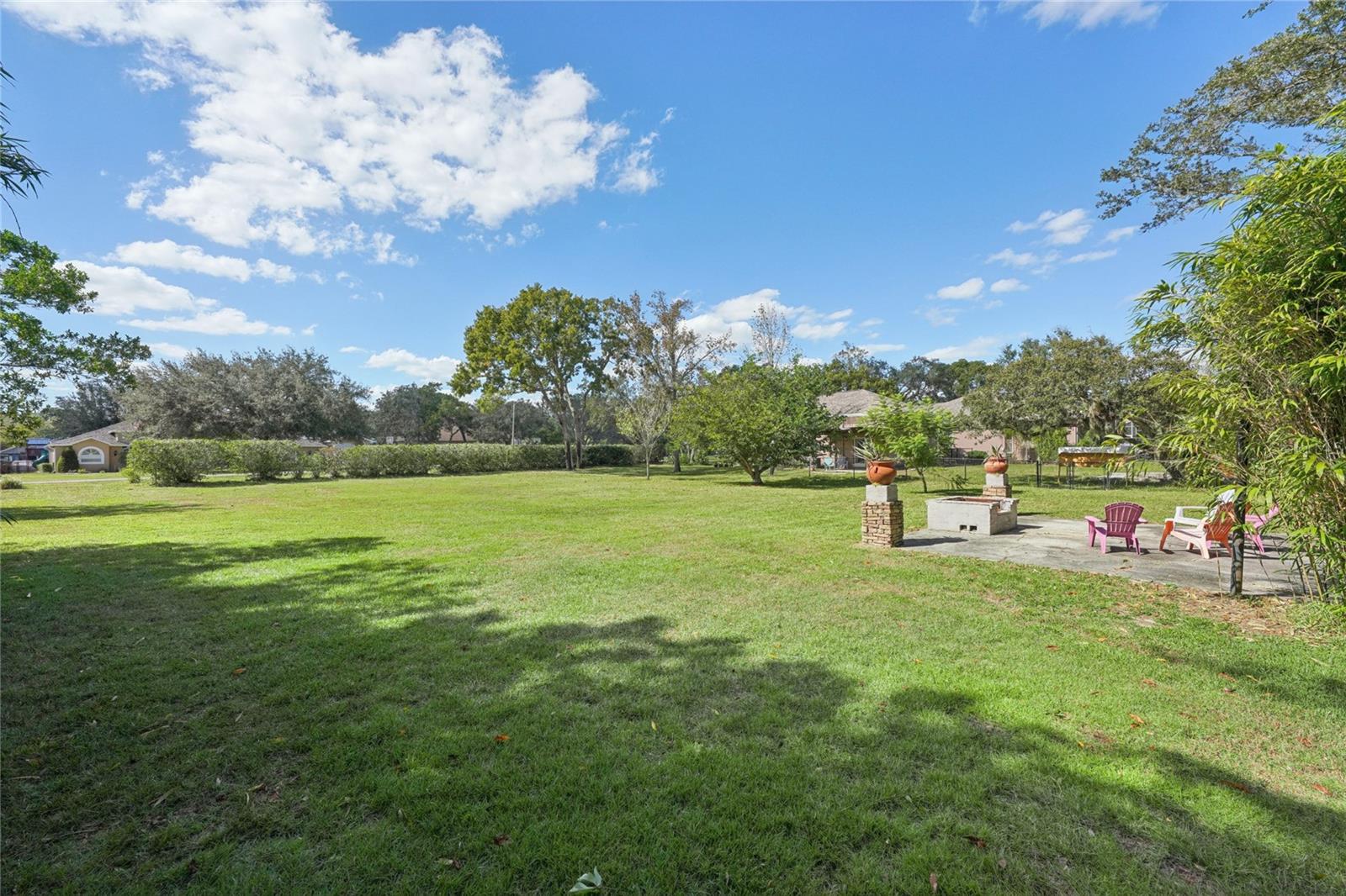 HUNTINGTON WOODS - Residential