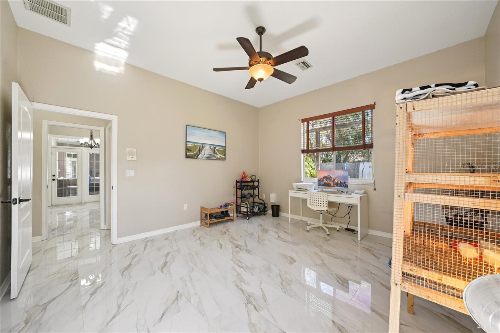 HUNTINGTON WOODS - Residential