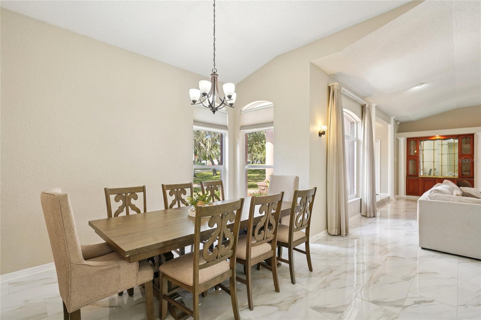 HUNTINGTON WOODS - Residential