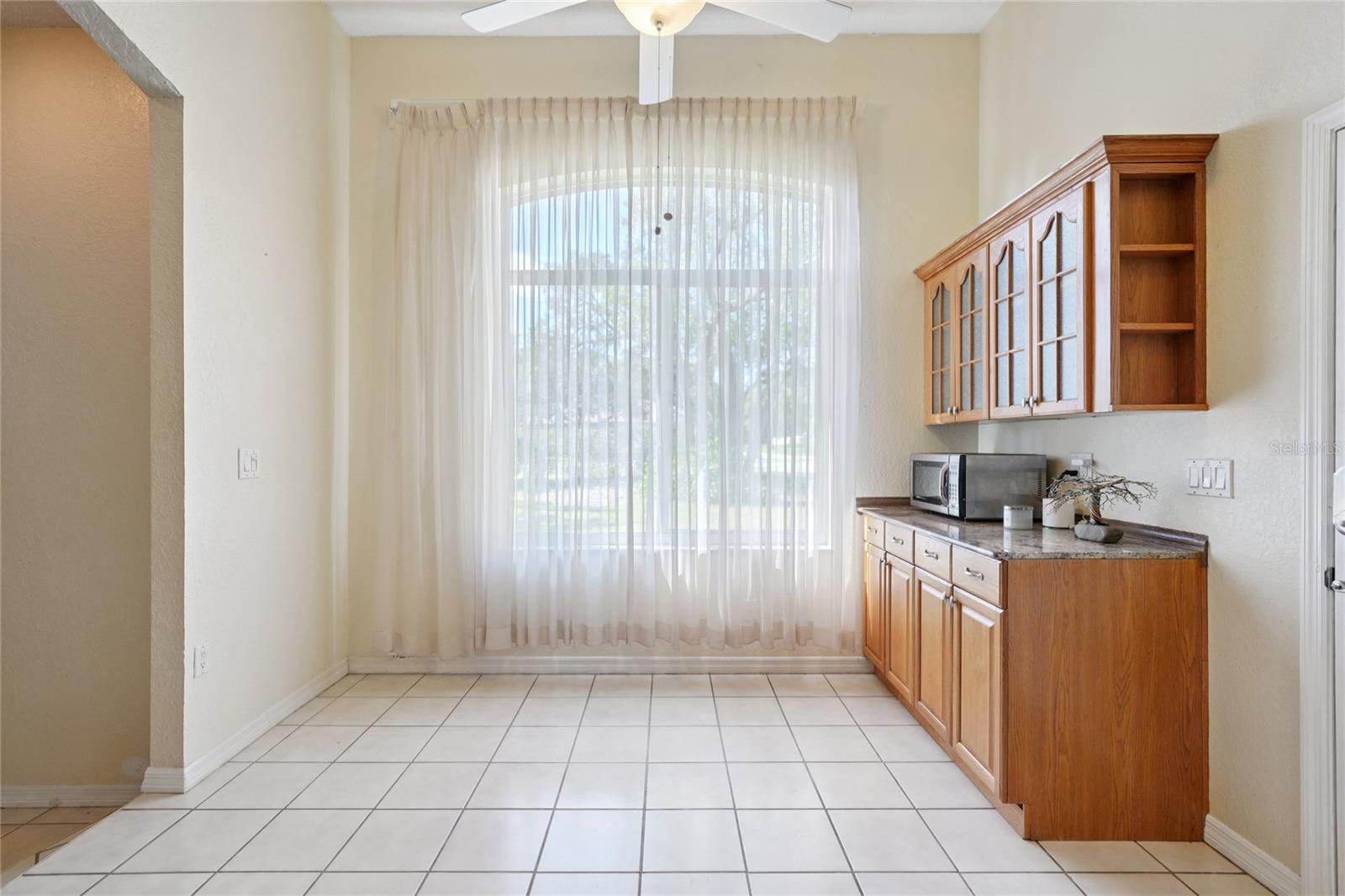 HUNTINGTON WOODS - Residential