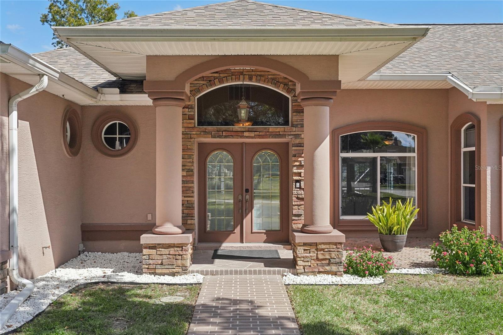 HUNTINGTON WOODS - Residential