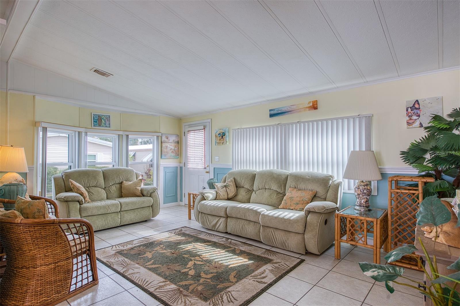 GULL-AIRE VILLAGE - Residential