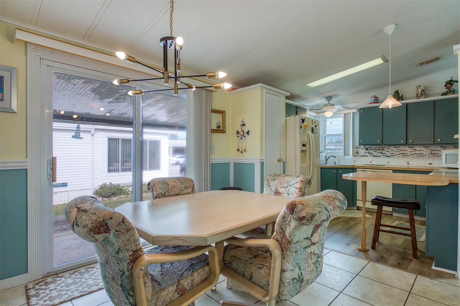 GULL-AIRE VILLAGE - Residential