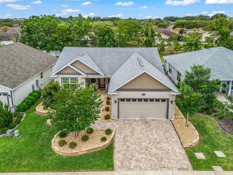 Photo of 5015 NE 125th Loop, Oxford, FL 34484 (MLS # G5112434)