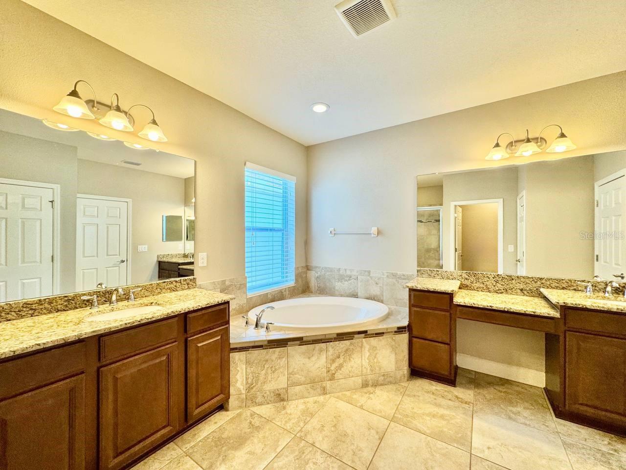 WINTHROP VILLAGE PH 2FB - Residential
