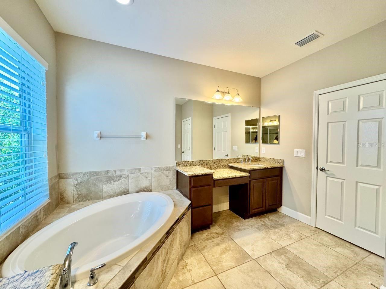 WINTHROP VILLAGE PH 2FB - Residential