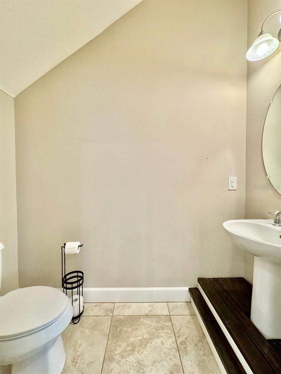 WINTHROP VILLAGE PH 2FB - Residential