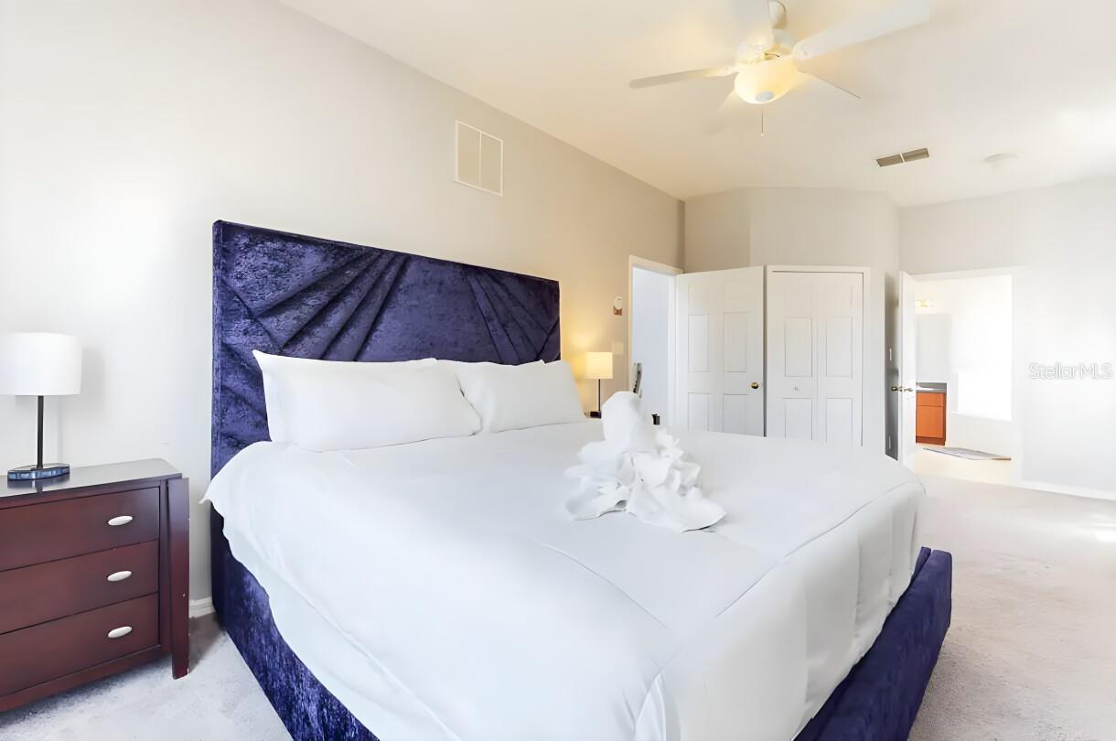 CRYSTAL COVE RESORT - Residential Lease