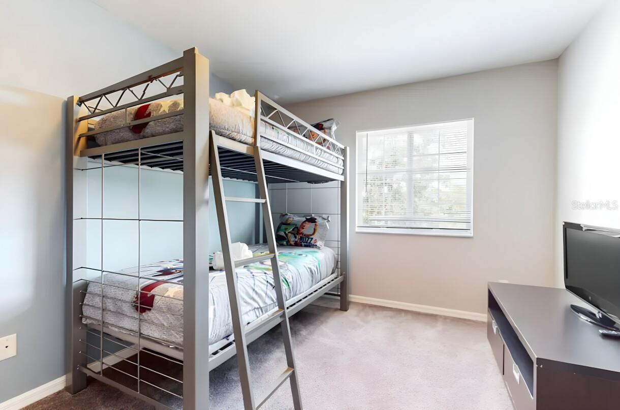 CRYSTAL COVE RESORT - Residential Lease
