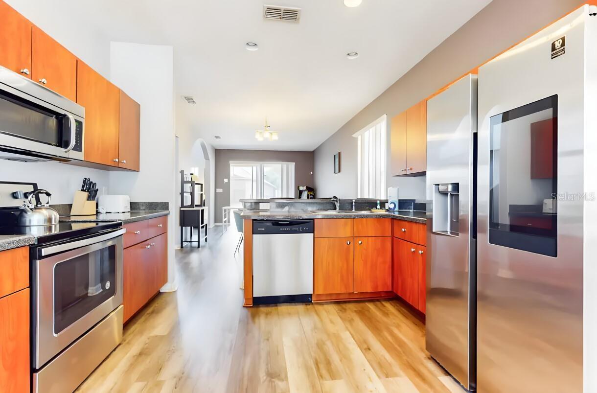 CRYSTAL COVE RESORT - Residential Lease