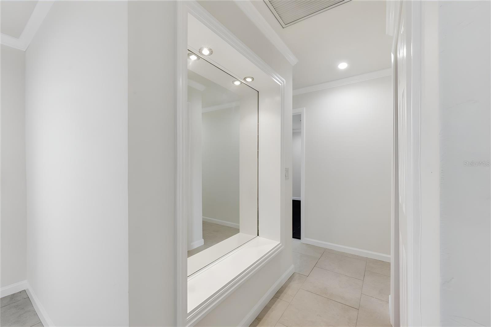 GULF GATE WOODS - Residential