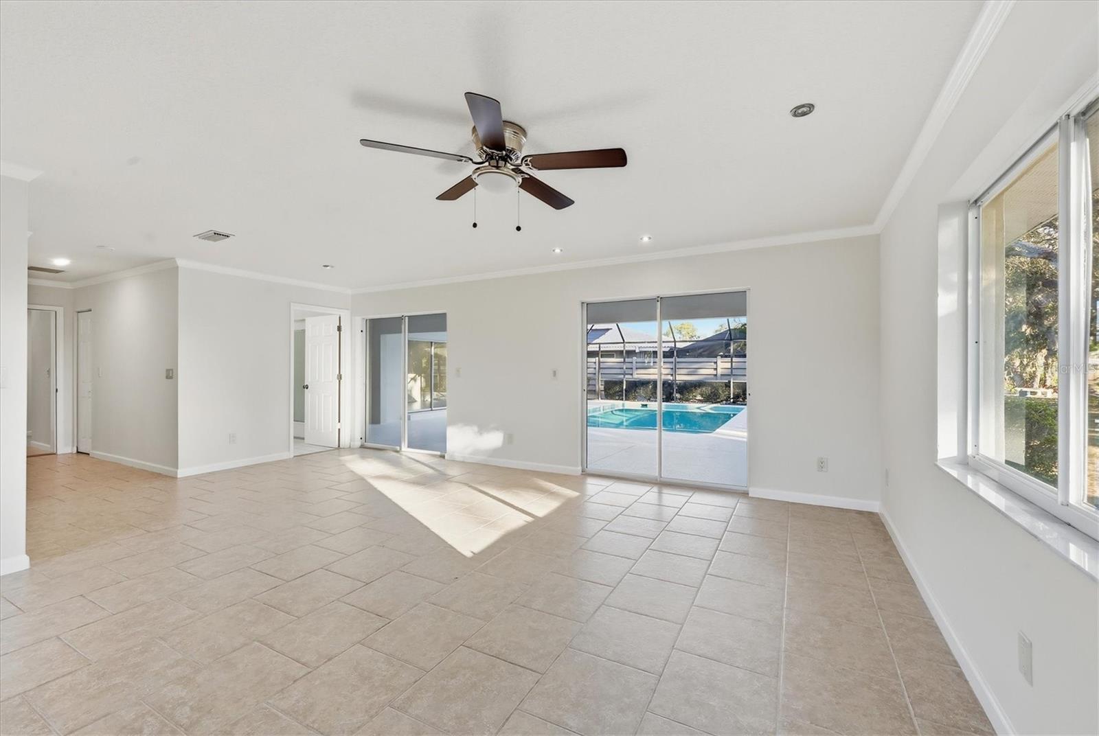 GULF GATE WOODS - Residential