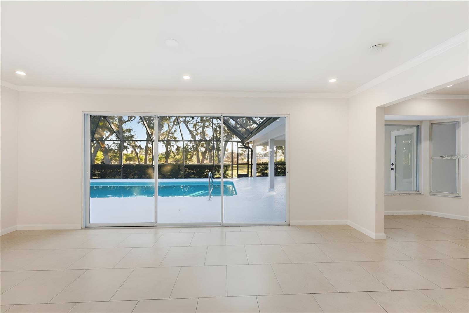 GULF GATE WOODS - Residential