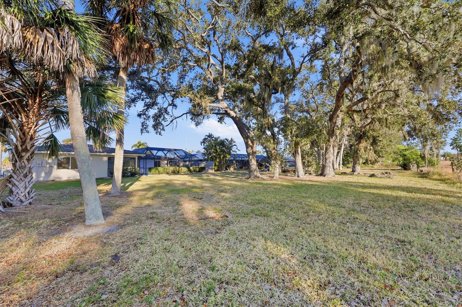 GULF GATE WOODS - Residential