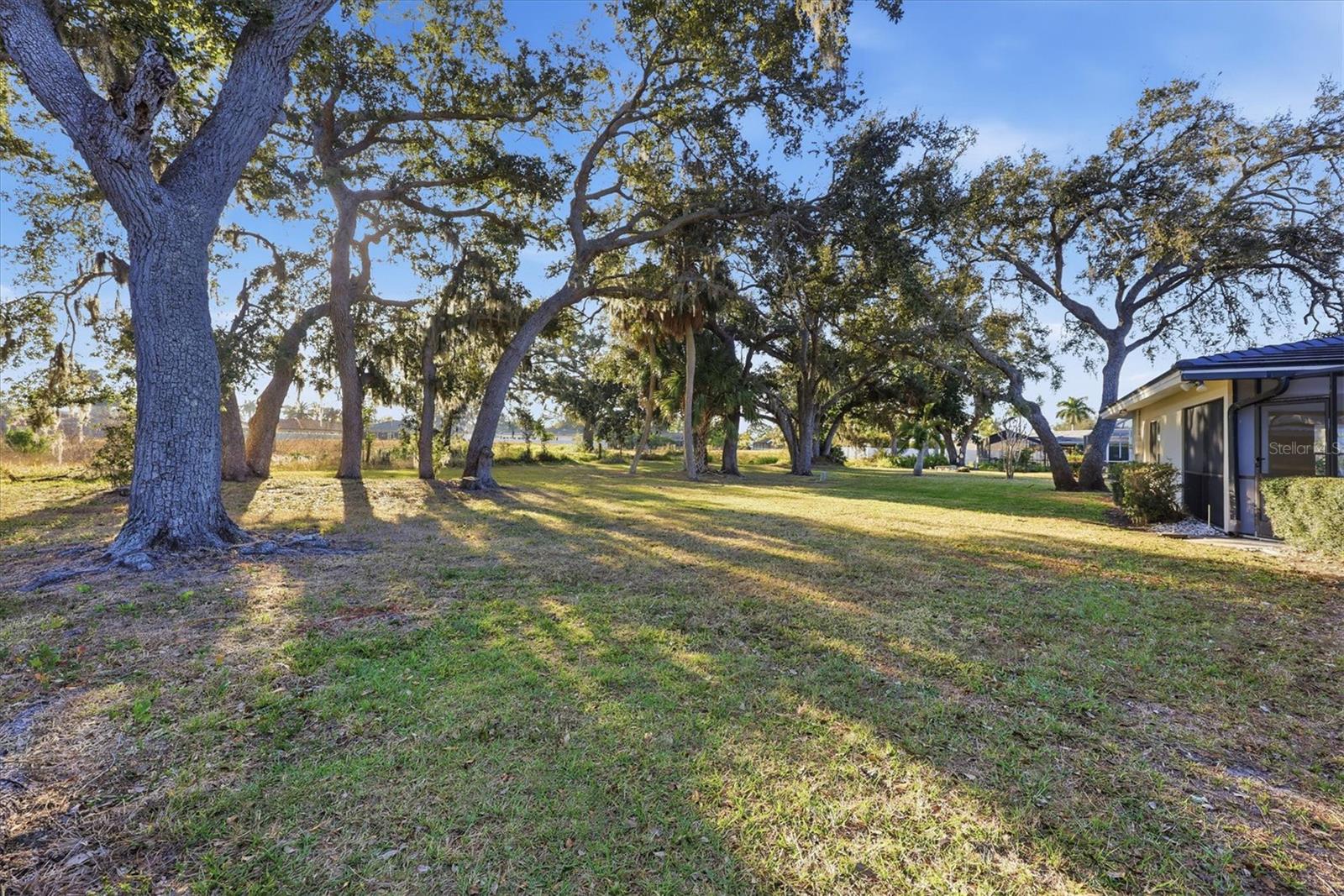 GULF GATE WOODS - Residential