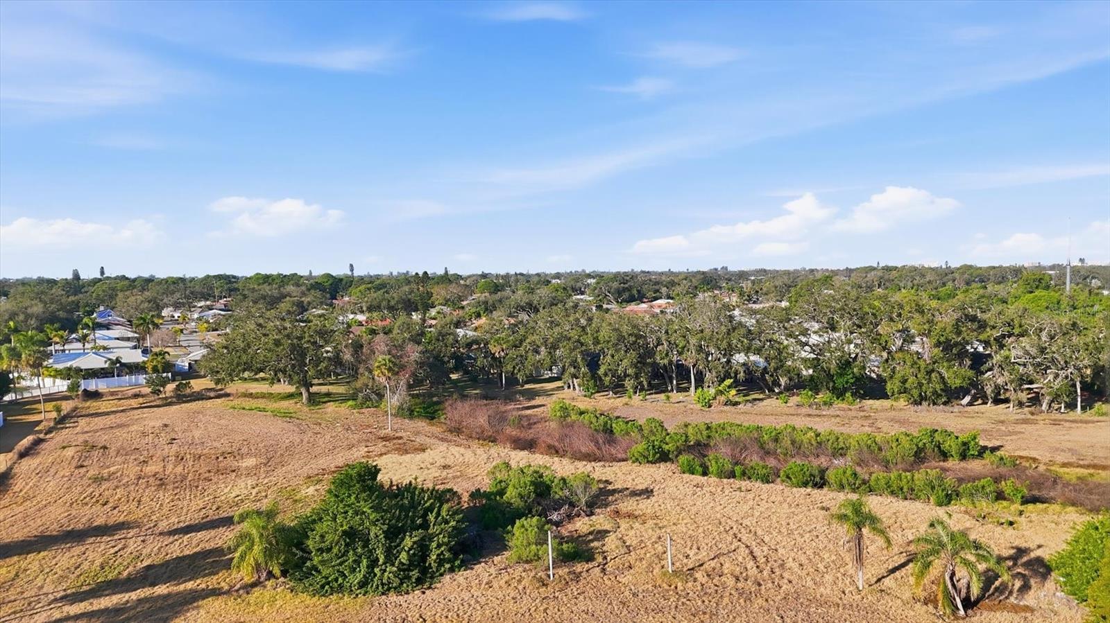 GULF GATE WOODS - Residential