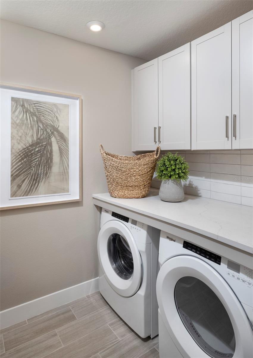 LAKESPUR AT WELLEN PARK - Residential