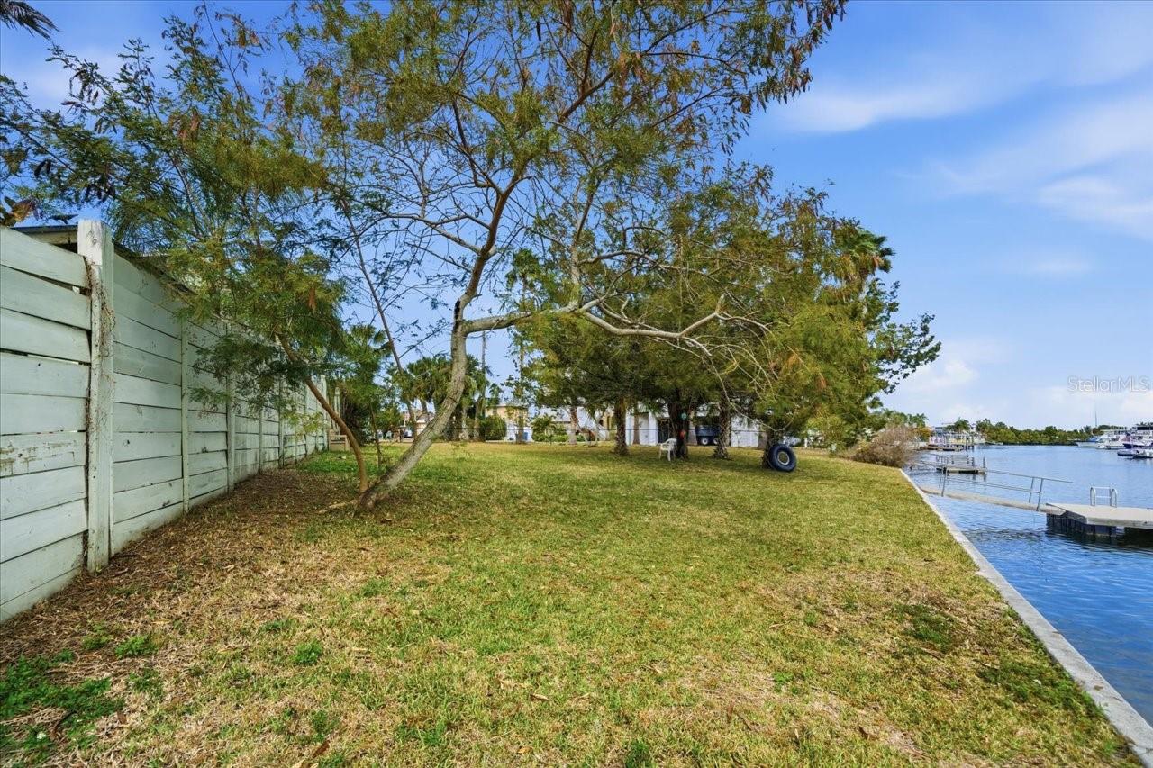 HERNANDO BEACH - Land