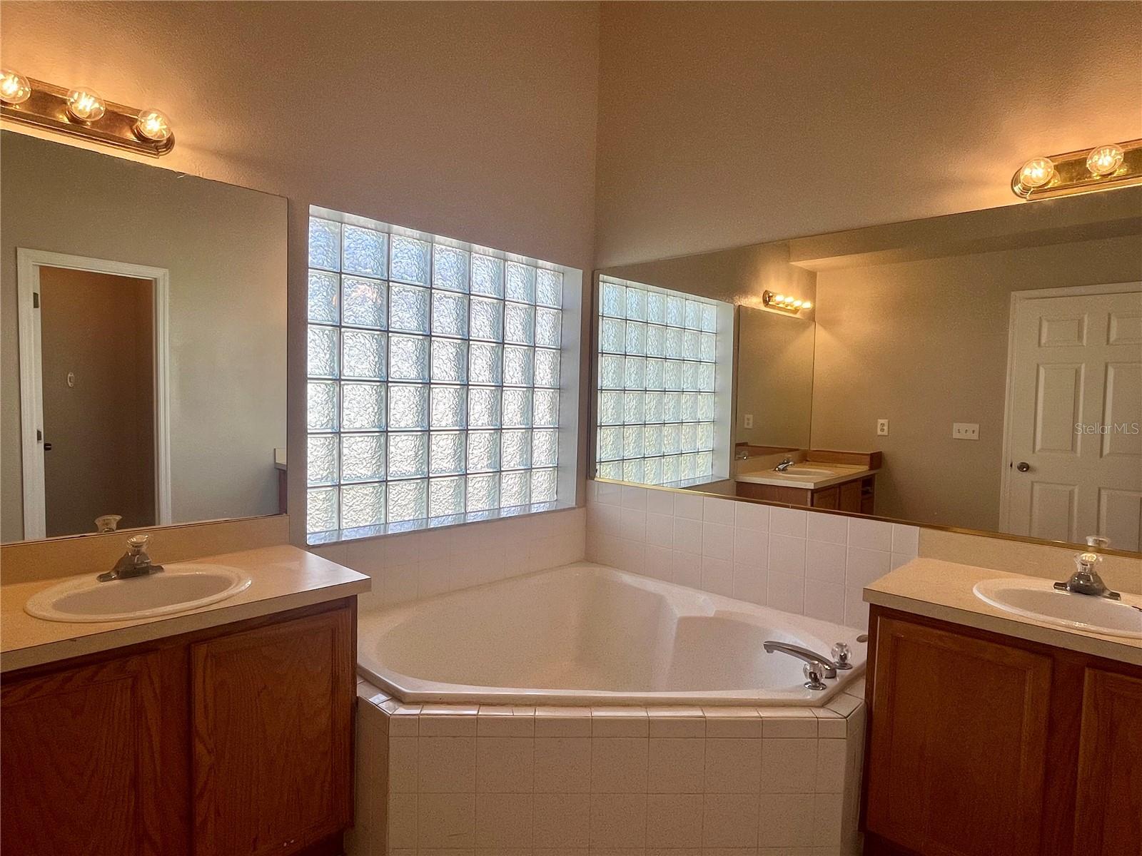 POINCIANA VILLAGE 01 NEIGHBORHOOD 01 NORTH - Residential Lease