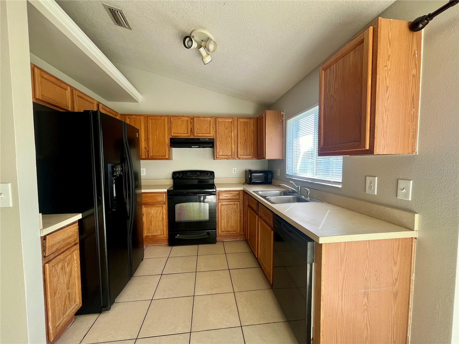 POINCIANA VILLAGE 01 NEIGHBORHOOD 01 NORTH - Residential Lease