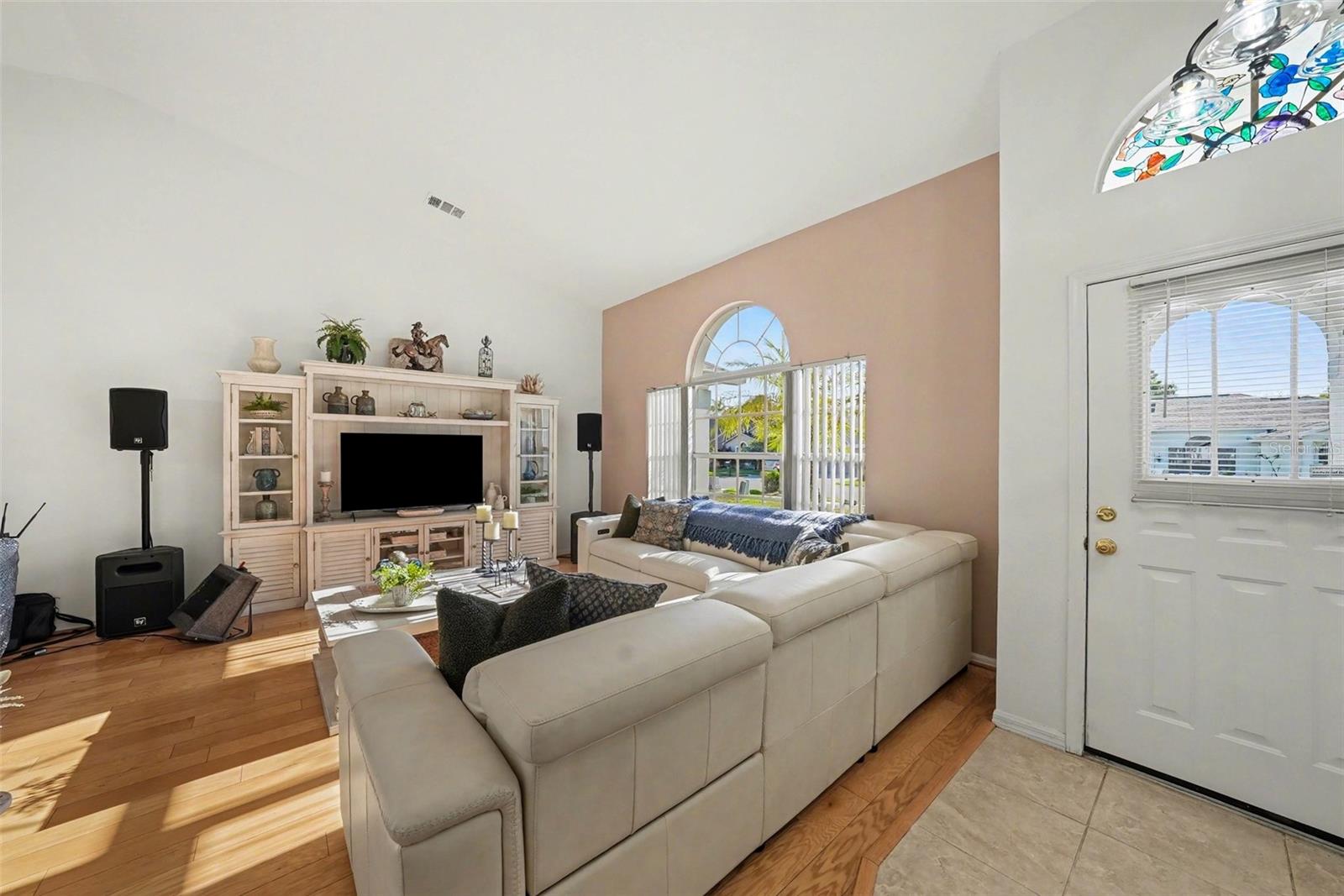 CATTLEMANS CROSSING - Residential