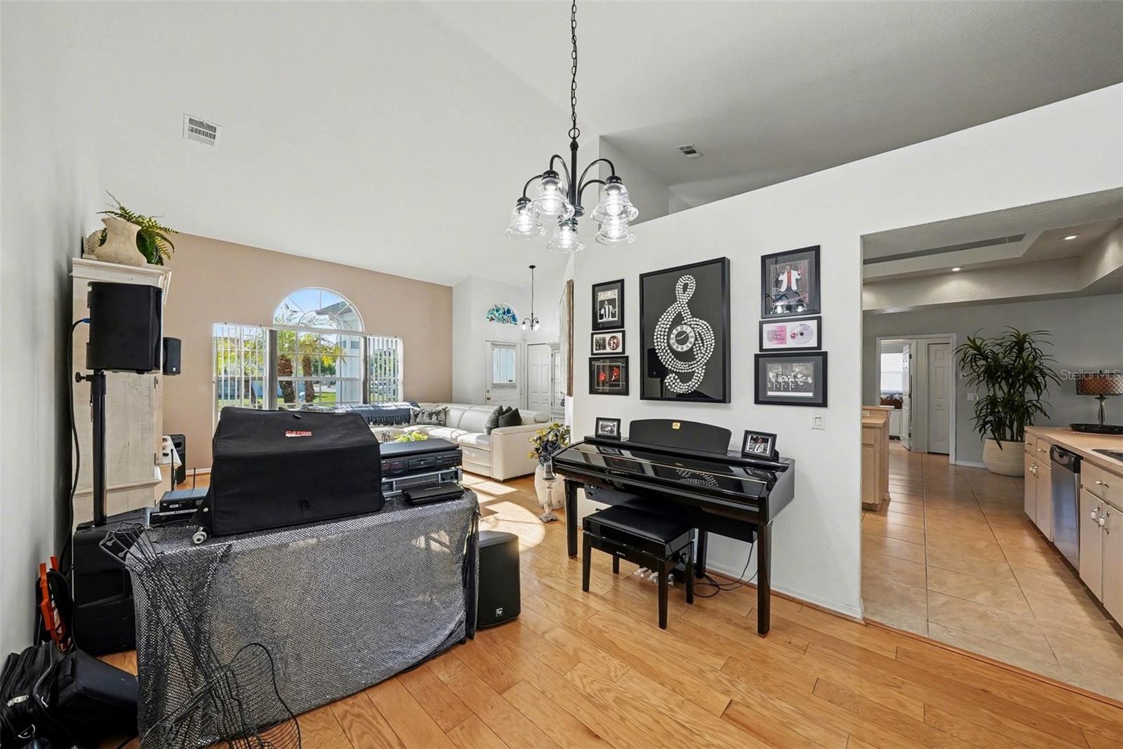 CATTLEMANS CROSSING - Residential