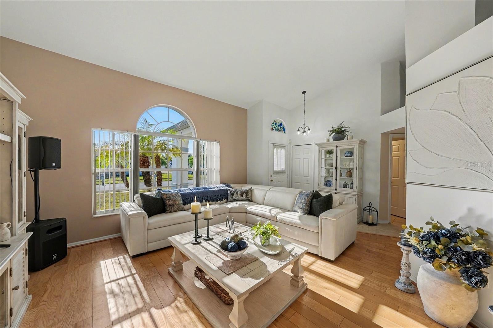 CATTLEMANS CROSSING - Residential